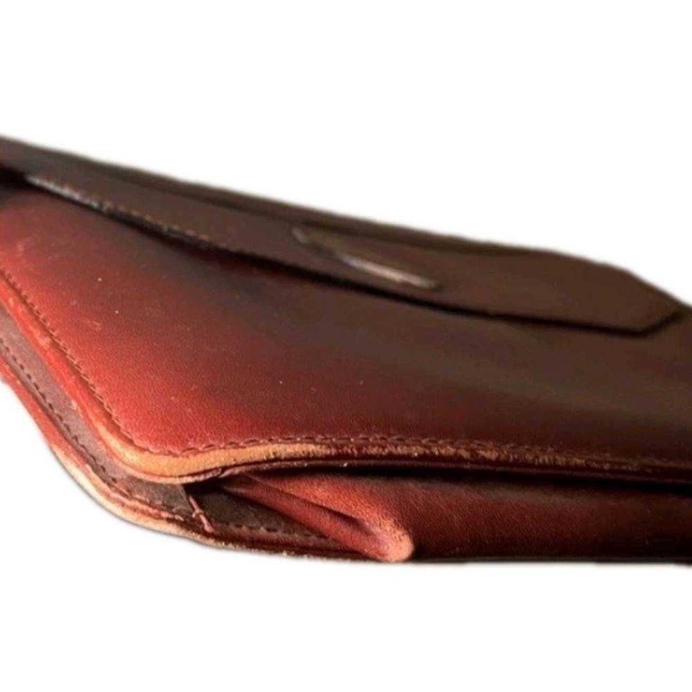 Cartier Signature (Unisex) Red Color Vintage Bordeaux Leather Clutch Bag (GUC) - Picture 3 of 9